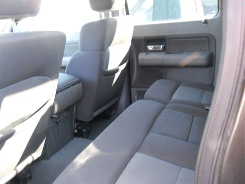 Used 2005 Ford F150 XLT AWD/4WD image 8