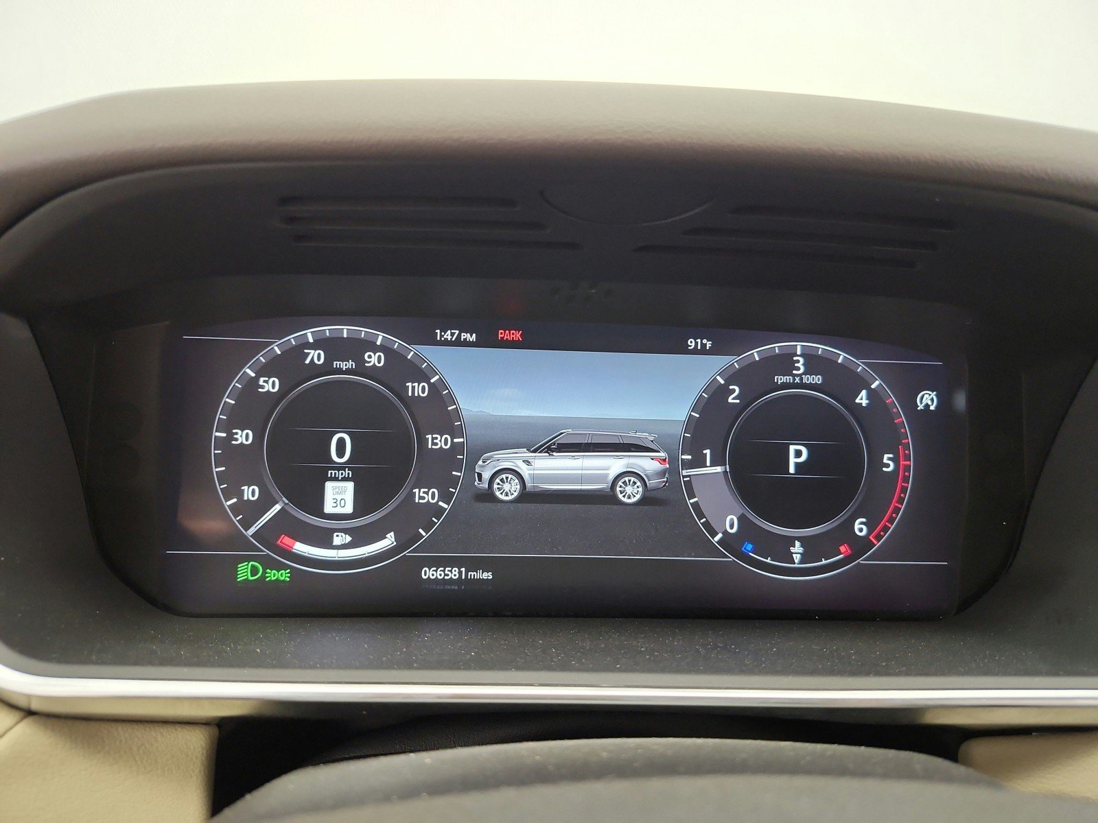 Used 2018 Land Rover Range Rover Sport HSE AWD/4WD image 10
