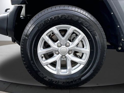 Used 2023 Jeep Wrangler Sport S AWD/4WD image 31