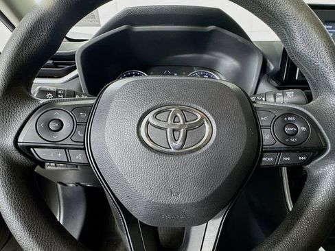 Used 2019 Toyota RAV4 XLE image 13