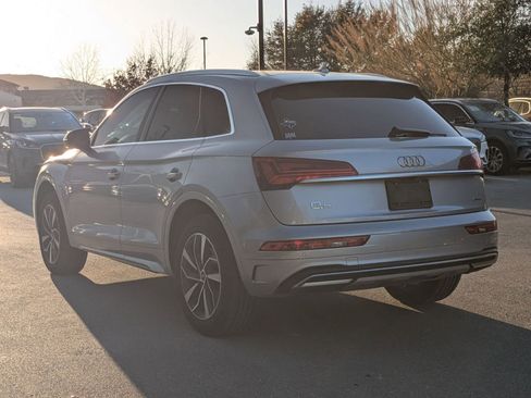 Used 2021 Audi Q5 Premium Plus w/ Premium Plus Package image 5