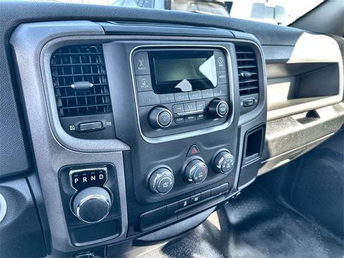 Used 2018 RAM 1500 Tradesman image 11