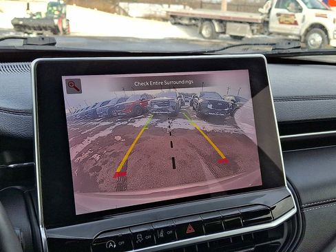 Used 2022 Jeep Compass High Altitude image 18