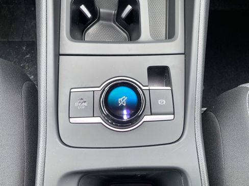 New 2025 Volkswagen Tiguan S image 11