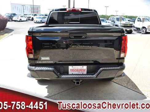 Used 2024 Chevrolet Colorado Trail Boss w/ Advanced Trailering Package AWD/4WD image 8