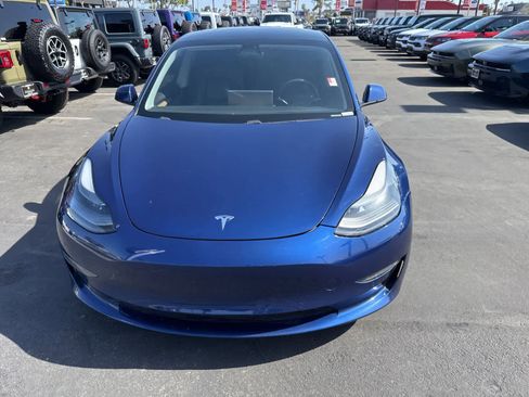 Used 2021 Tesla Model 3 Long Range AWD/4WD image 3