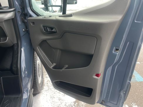 Used 2021 Ford Transit 250 148 High Roof Extended w/ Parcel Delivery Package image 8