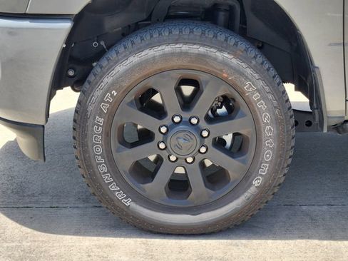 Used 2025 RAM 2500 Laramie AWD/4WD image 10