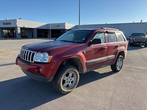 Used 2005 Jeep Grand Cherokee Laredo image 6