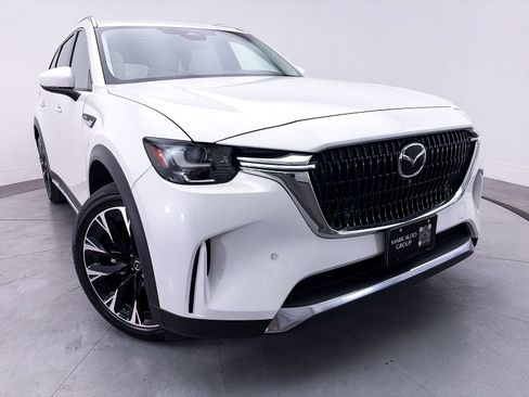 Used 2024 MAZDA CX-90 Plug-In Hybrid w/ Premium Plus AWD/4WD image 3