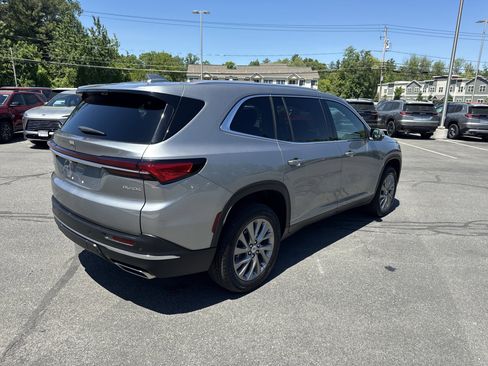 New 2026 Buick Enclave Preferred w/ Power Package AWD/4WD image 22