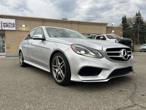 Used 2014 Mercedes-Benz E 350 4MATIC Sedan w/ Premium 1 Package image 3
