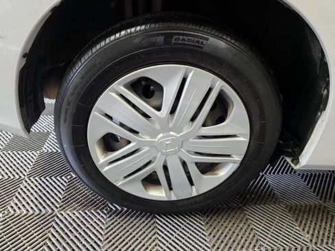 Used 2020 Honda Fit LX image 33