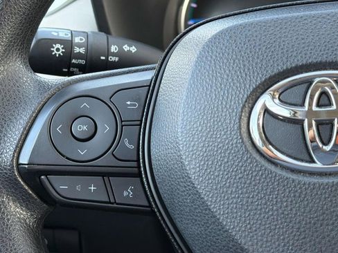 Certified 2020 Toyota RAV4 XLE w/ Carpet Mat Package AWD/4WD image 11