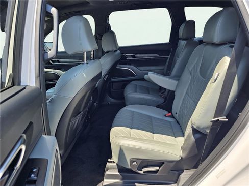 Used 2024 Kia Telluride SX Prestige X-Line AWD/4WD image 33