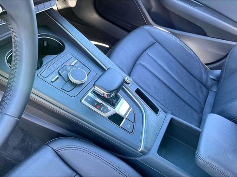 Used 2019 Audi A4 2.0T Premium image 13