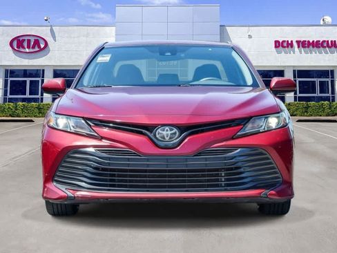 Used 2019 Toyota Camry LE FWD image 2