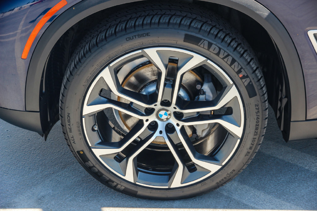 Used 2020 BMW X5 xDrive40i w/ Premium Package AWD/4WD image 10