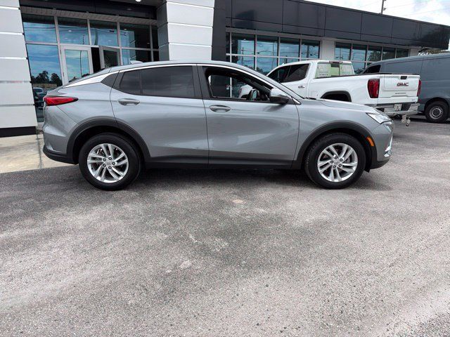 Used 2024 Buick Envista Preferred w/ Convenience II Package FWD image 10