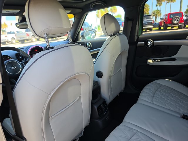 Used 2024 MINI Cooper Countryman S w/ Signature Upholstery Package FWD image 12