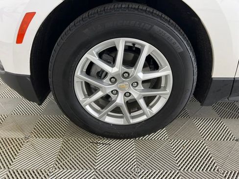 Used 2023 Chevrolet Equinox LT image 26