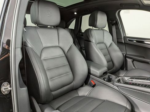New 2026 Porsche Macan S AWD/4WD image 29