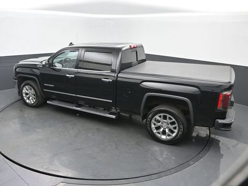 Used 2018 GMC Sierra 1500 SLT AWD/4WD image 42
