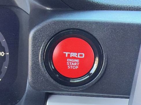 Used 2024 Toyota Tacoma TRD Off-Road AWD/4WD image 17