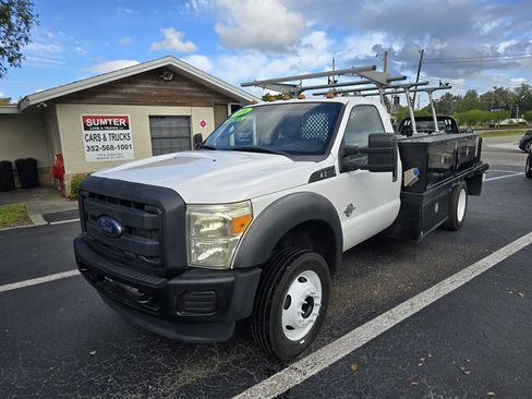 Used 2016 Ford F550 2WD Regular Cab Super Duty image 1
