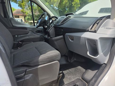 Used 2018 Ford Transit 150 130 Low Roof RWD image 18