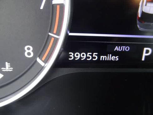 Used 2025 Nissan Rogue SV AWD/4WD image 20