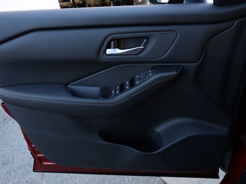 New 2026 Nissan Rogue SV image 23