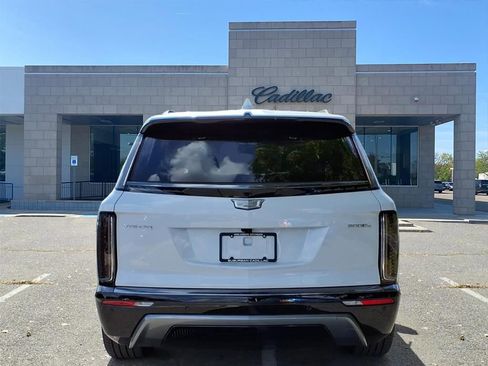 New 2026 Cadillac Vistiq Sport image 5