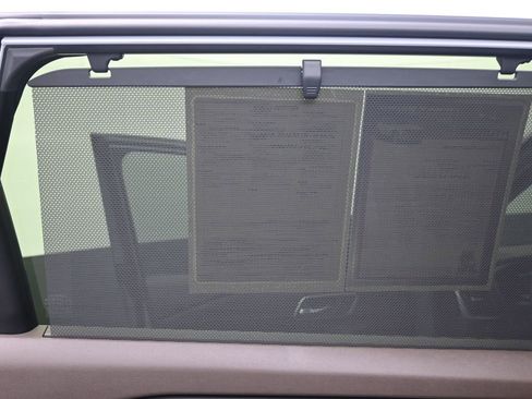 Used 2023 Nissan Rogue Platinum image 25