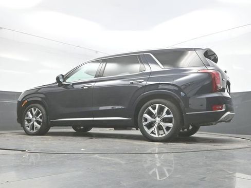 Used 2022 Hyundai Palisade Limited w/ Winter Package image 36