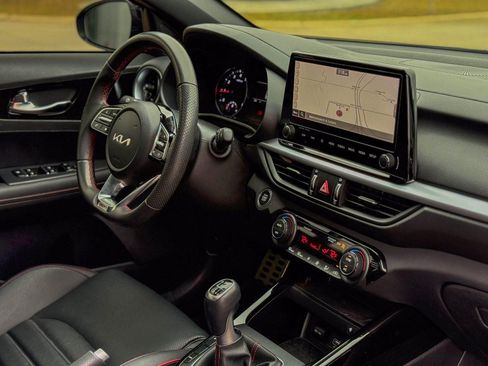 Used 2024 Kia Forte GT image 5