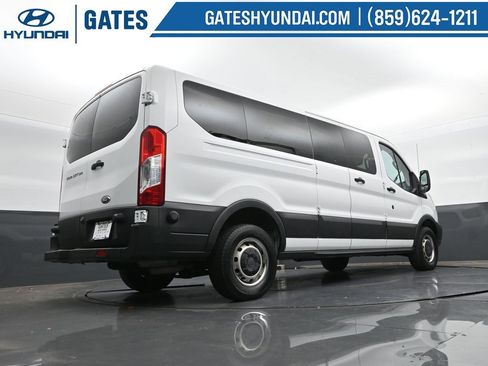 Used 2016 Ford Transit 350 XL image 31