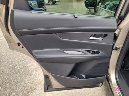 New 2026 Nissan Murano Platinum w/ Cargo Package AWD/4WD image 25