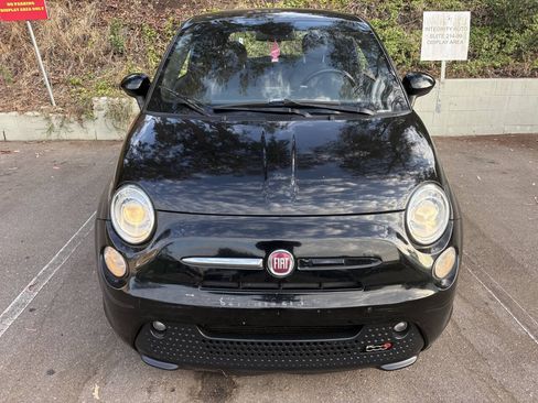 Used 2015 FIAT 500 e FWD image 1