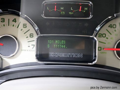 Used 2012 Ford Expedition EL Limited AWD/4WD image 17