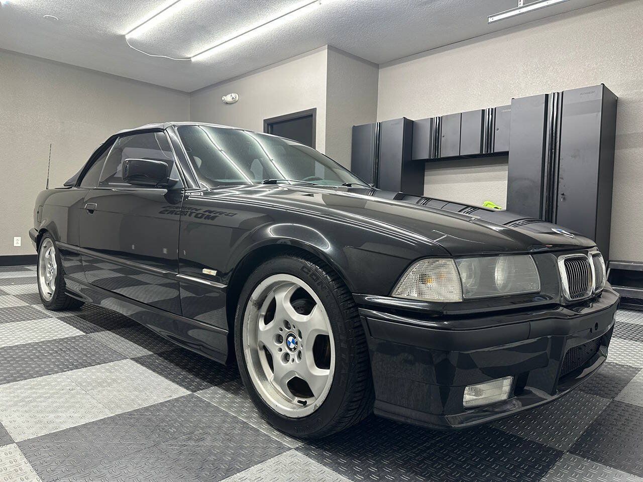 Used 1997 BMW 328i Convertible RWD image 5