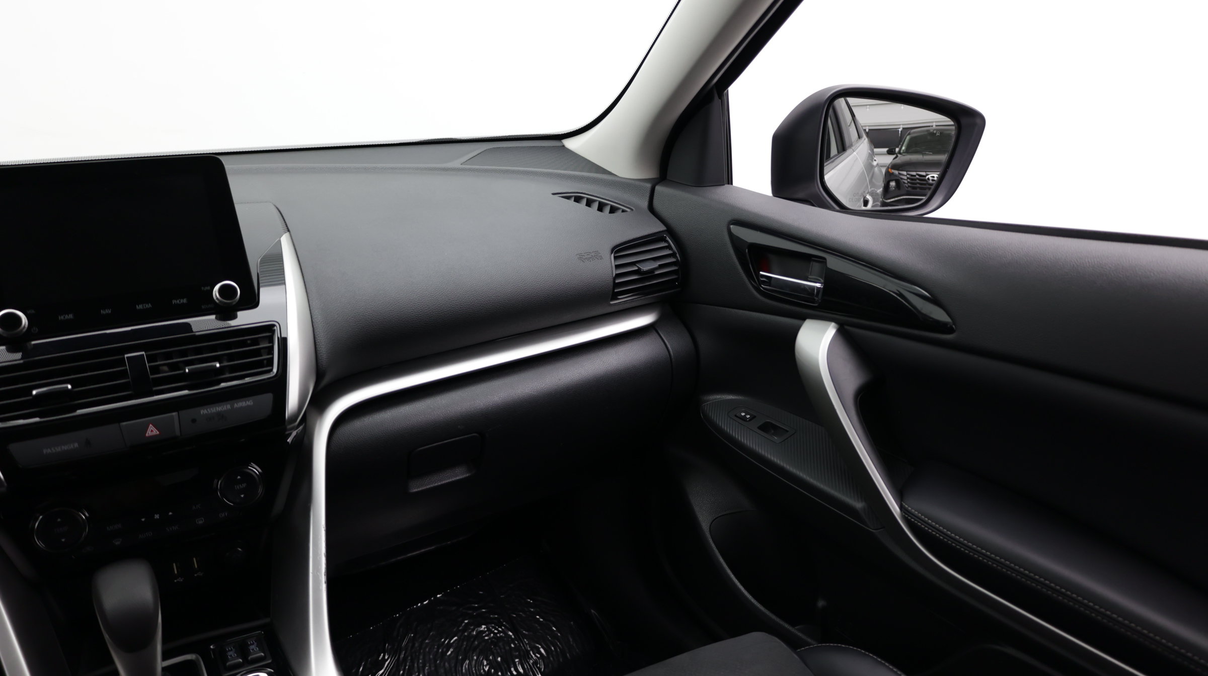 Used 2024 Mitsubishi Eclipse Cross SE AWD/4WD image 35