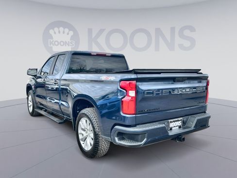 Used 2021 Chevrolet Silverado 1500 Custom w/ LPO, Dark Essentials Package image 4