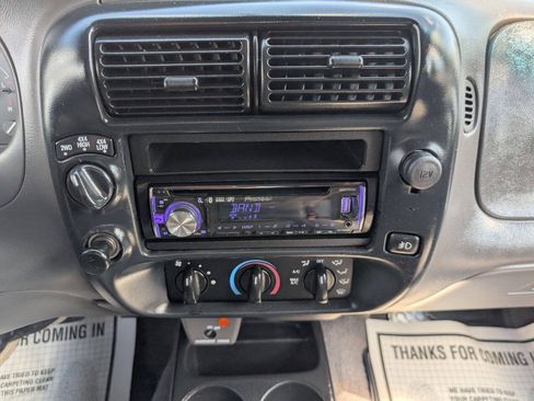 Used 2002 Ford Ranger XLT AWD/4WD image 15