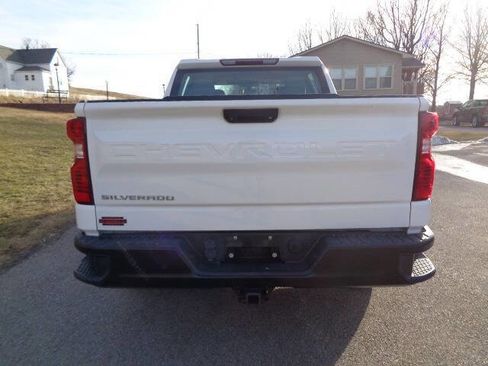 Used 2019 Chevrolet Silverado 1500 W/T w/ Trailering Package image 4