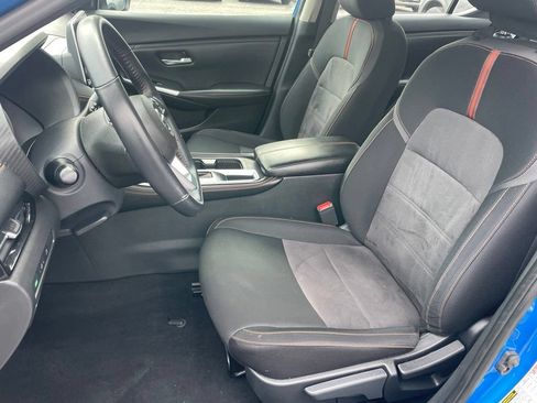 Used 2022 Nissan Sentra SR FWD image 7