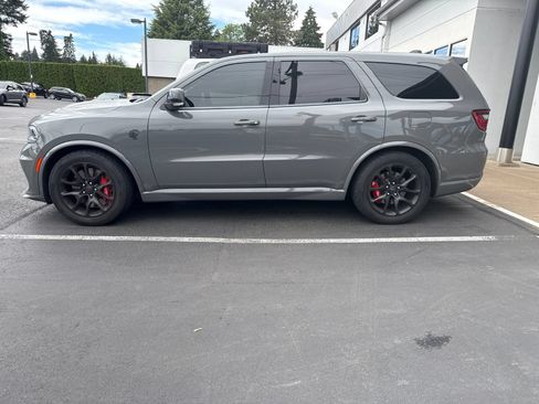 Used 2021 Dodge Durango SRT Hellcat w/ Premium Interior Group AWD/4WD image 2