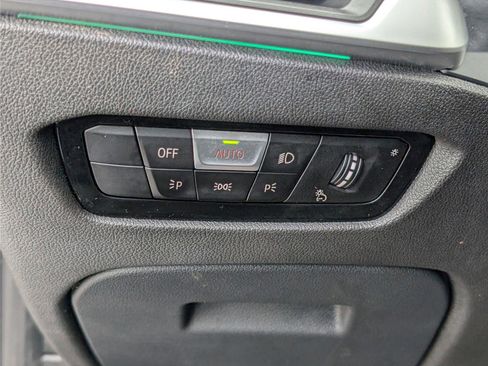 Used 2020 BMW 330i 330i w/ Premium Package image 21