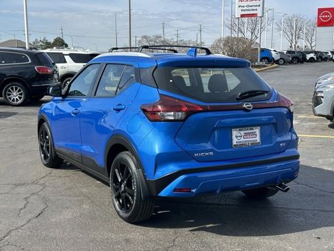 Certified 2024 Nissan Kicks SV w/ Interior Electronics Package image 6
