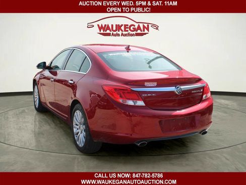 Used 2013 Buick Regal Premium FWD image 5